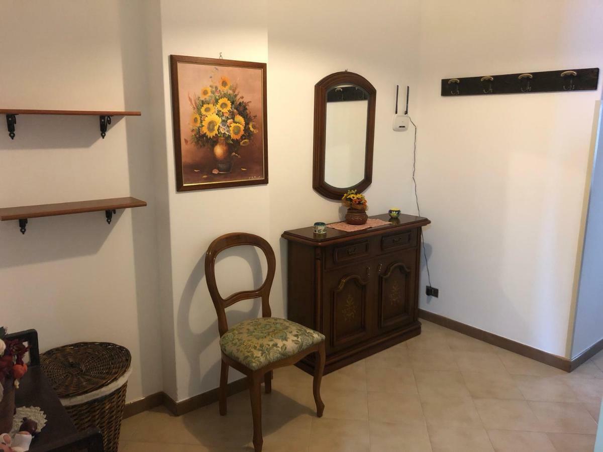 Locazione Turistica F.G. Rando Apartment เลโตยานนี ภายนอก รูปภาพ